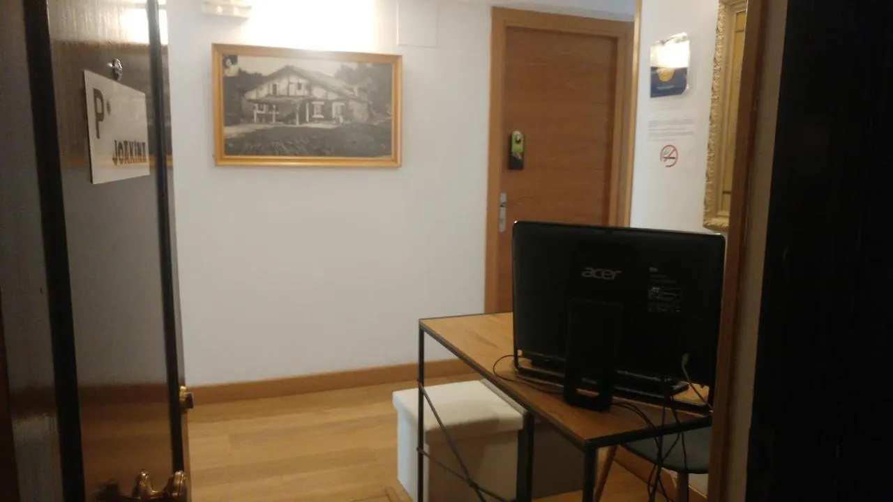 *** Guest house Pension Joakina San Sebastian Spain